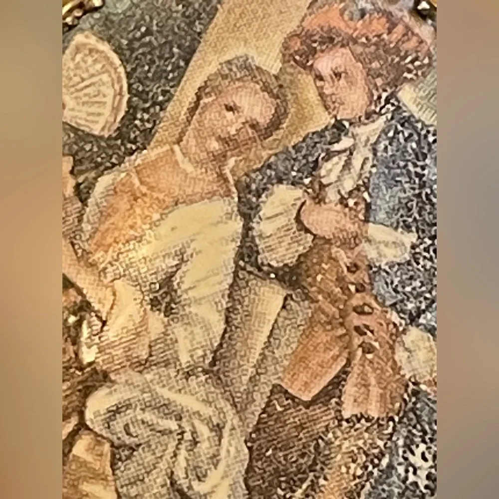 Whiting & Davis Vintage Gold Oval Brooch with 18th C Romantic Scene - Picture 2 of 10